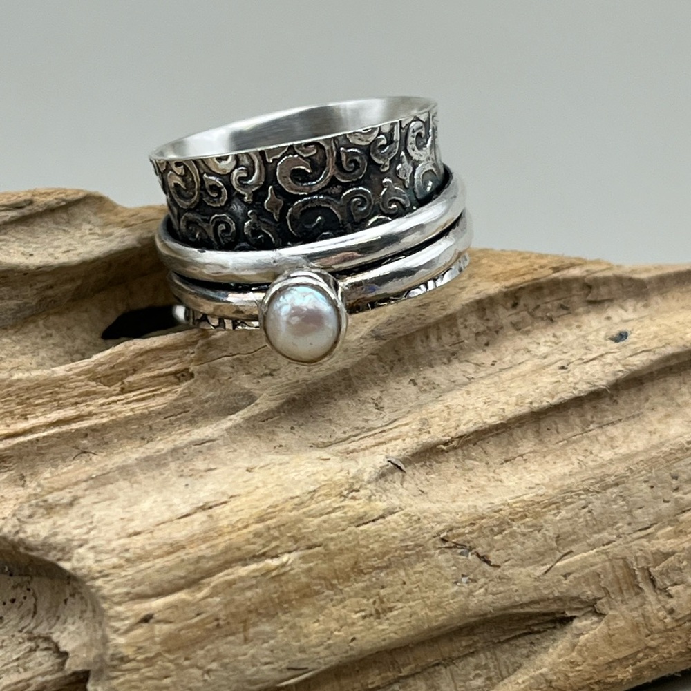 Elegant Sterling Silver and Pearl Spinner Ring